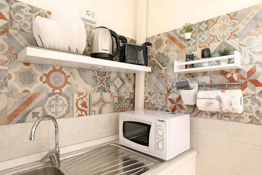 Blu Flamingo Trilussa Apartment Rome